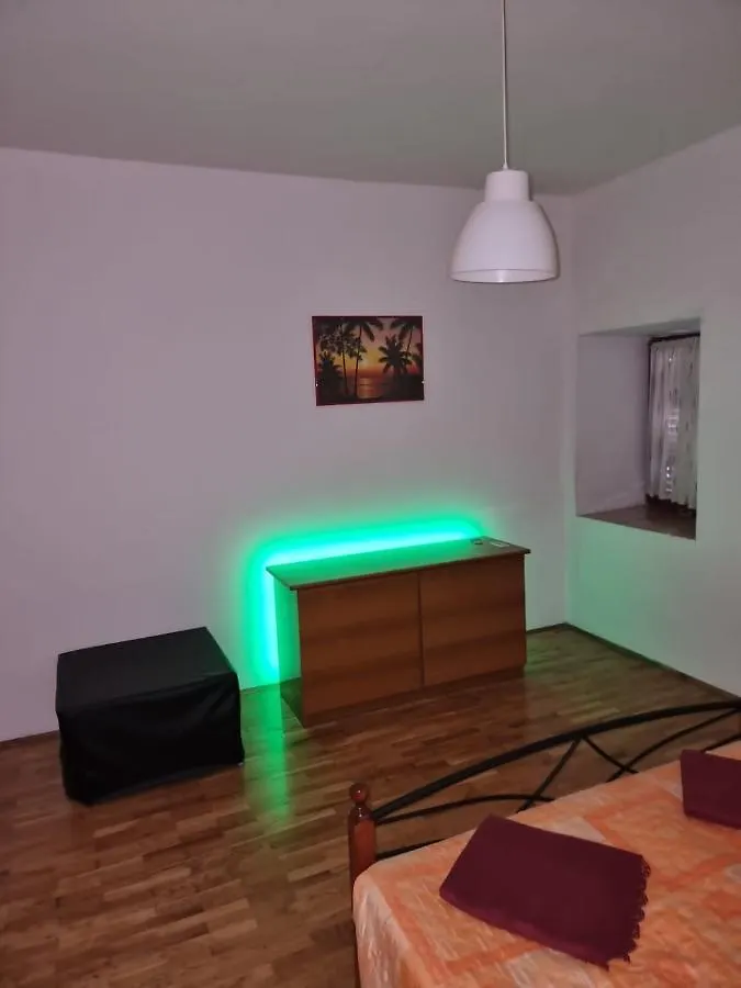 Tri Palme Apartment Matulji