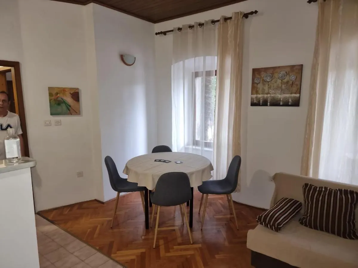 Tri Palme Apartment Matulji