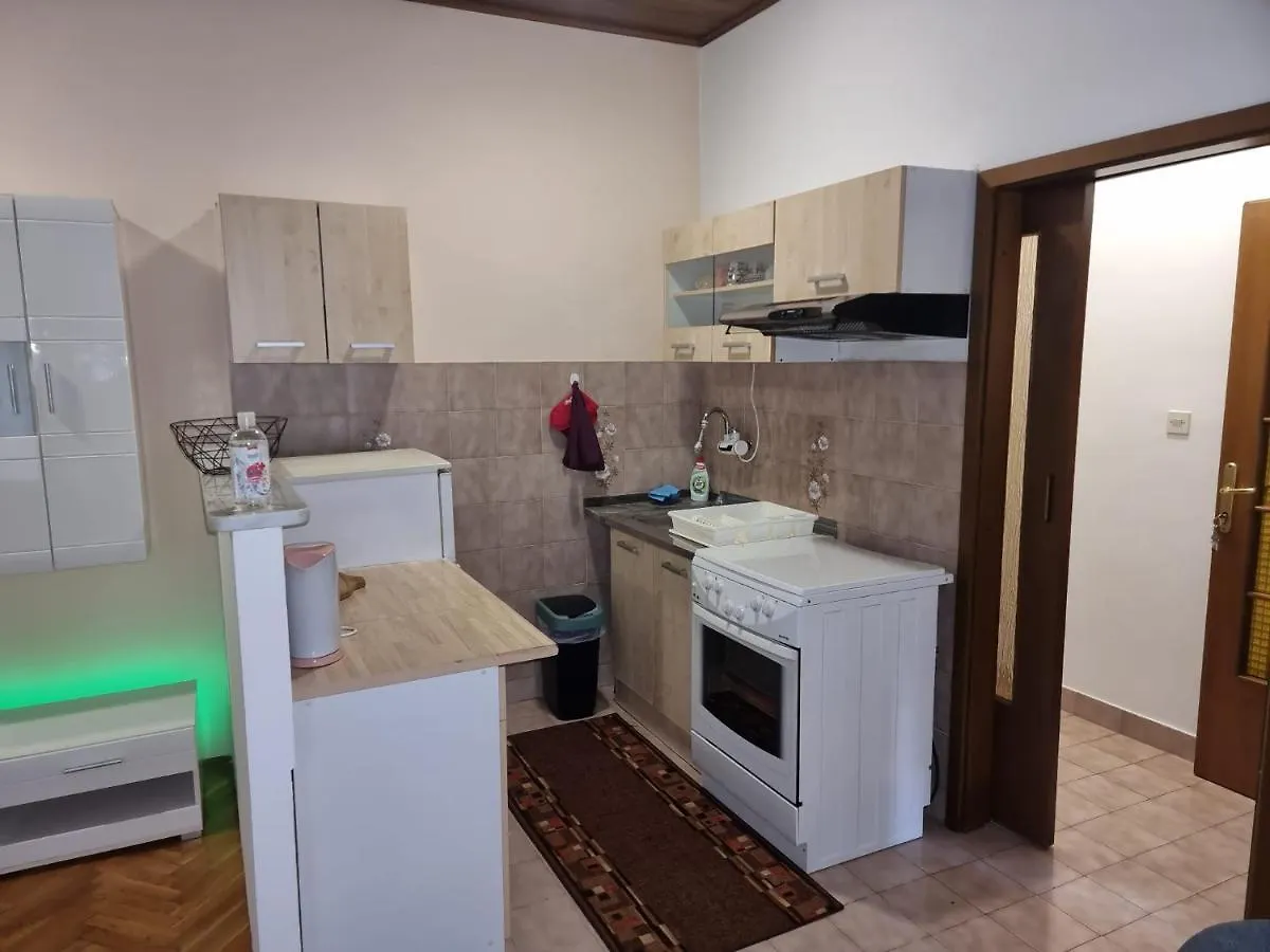 Tri Palme Apartment Matulji