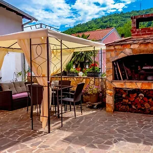 Comfortable Near Opatija Appartamento